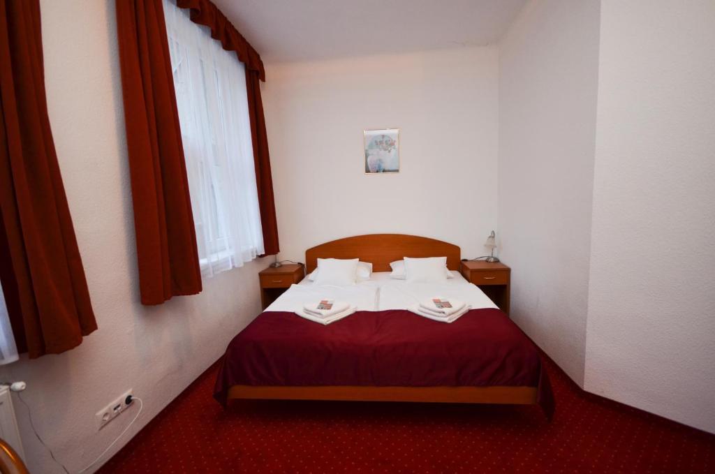 Broadway City Guesthouse Boedapest Kamer foto